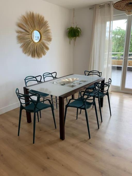 Au 154 Bis - Joli Appartement Avec Grande Terrasse Et Proche De La Plage A Malo Dunkirk Exterior photo